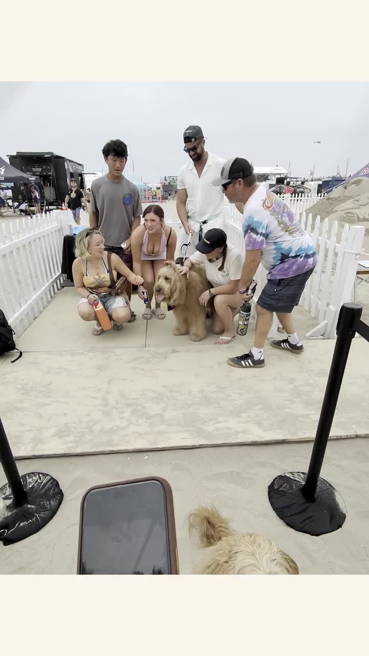 Peach on the sand at the US Open of Surfing