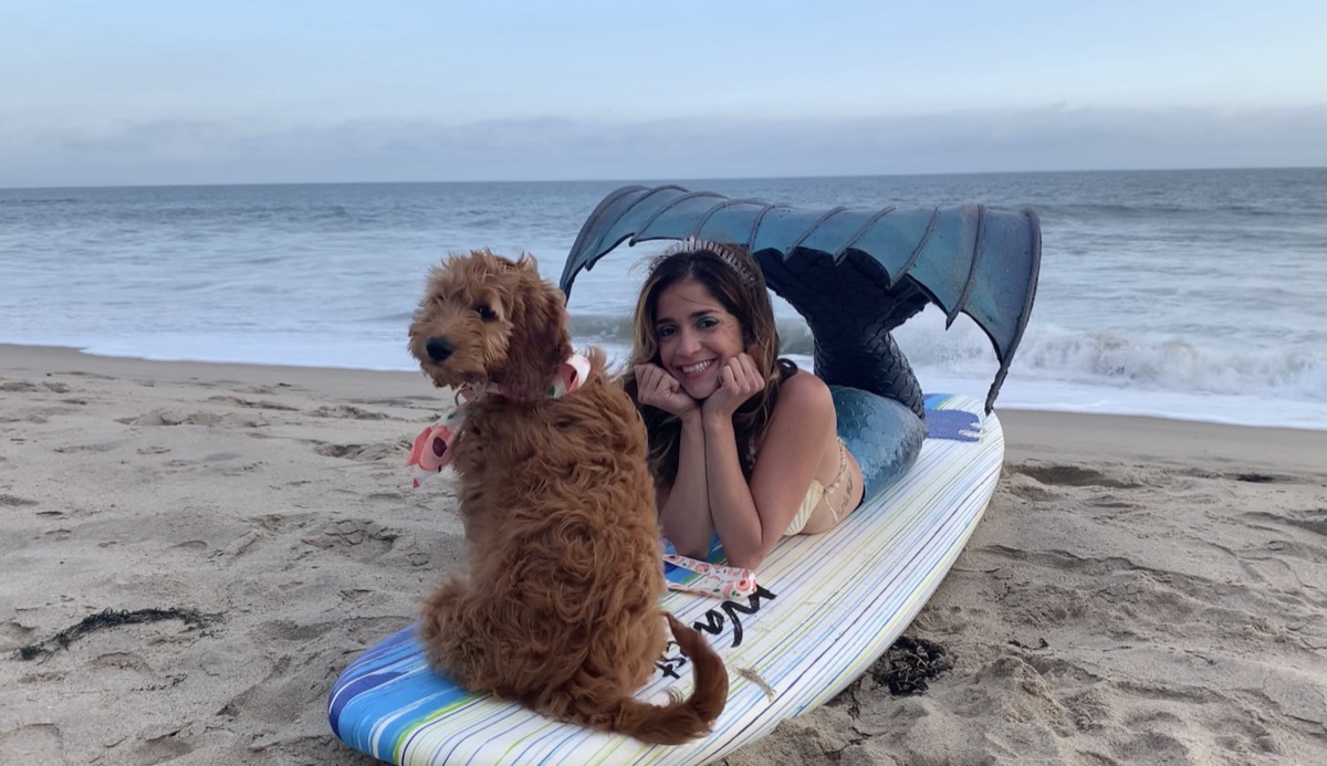 Lauren and Peach paddleboarding